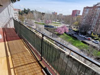 Piso en venta en Pinar del Rey en Madrid