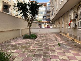 Piso en venta en  El Acequión - Los Naúfragos en Torrevieja