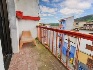 Piso en venta en Tineo