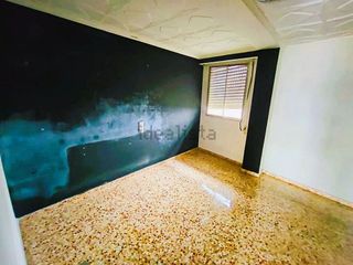 Piso en venta en Benifaió