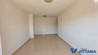 Piso en venta en San Luis en Almería