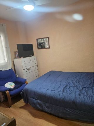 Piso en venta en La Malva-rosa en Valencia