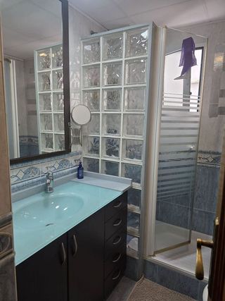 Piso en venta en La Malva-rosa en Valencia