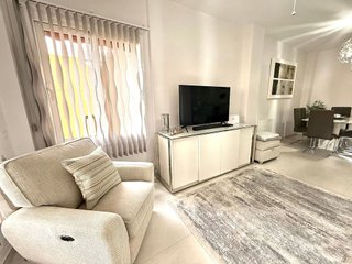 Piso en venta en Zona el Higuerón en Benalmádena