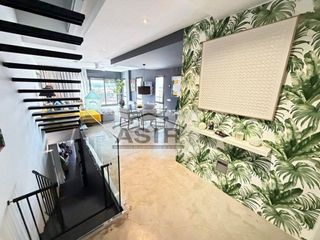 Casa adosada en venta en Zona Urbanizaciones en Alzira