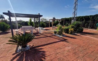 Chalet en venta en Catral