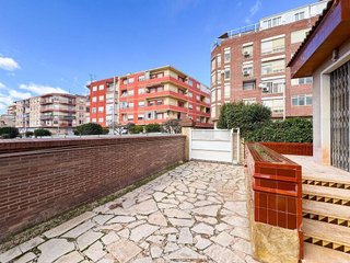 Chalet en venta en Elda