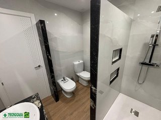 Casa adosada en venta en Bolaños de Calatrava