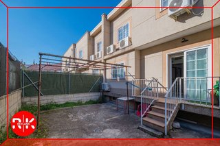 Casa adosada en venta en Montserrat - Parque Empresarial en San Fernando de Henares