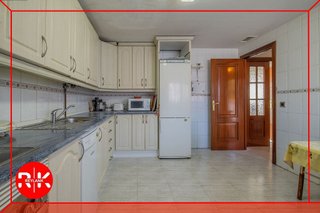Casa adosada en venta en Montserrat - Parque Empresarial en San Fernando de Henares