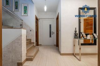 Casa adosada en venta en Crta. De la Sierra en Granada