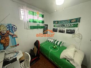 Casa adosada en venta en Campo de la Verdad - Miraflores en Córdoba