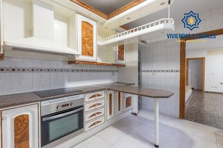 Casa adosada en venta en Maracena