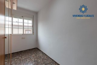Casa adosada en venta en Maracena
