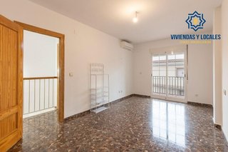 Casa adosada en venta en Maracena