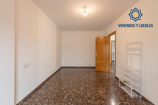 Casa adosada en venta en Maracena