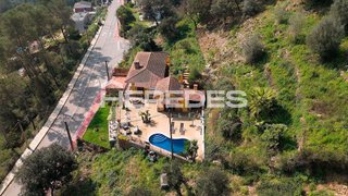 Chalet en venta en Torrelles de Llobregat