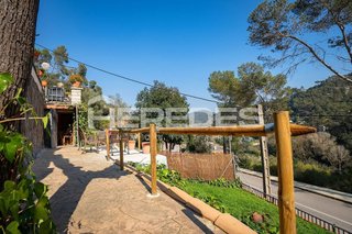 Chalet en venta en Torrelles de Llobregat