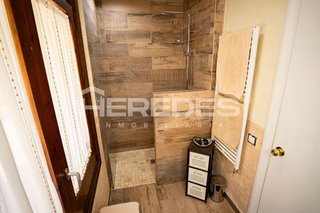 Chalet en venta en Torrelles de Llobregat