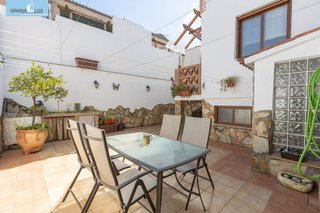 Casa adosada en venta en Chauchina
