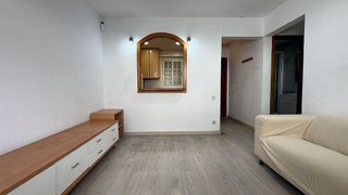 Piso en venta en La Pineda en Castelldefels