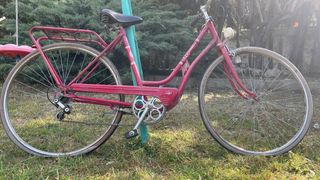 Bicicleta BH Gacela Clásica Urbana Roja