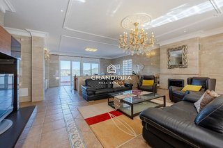 Chalet en venta en Argentona