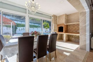 Chalet en venta en Argentona