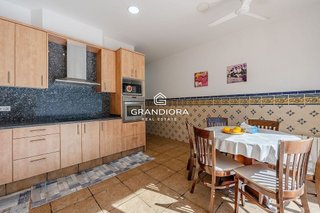 Chalet en venta en Argentona