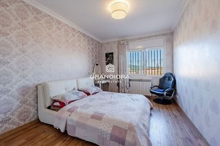 Chalet en venta en Argentona