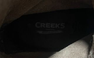 Botines ante marrón con adornos