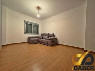 Piso en venta en Herencia