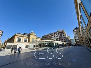 Piso en venta en Parte Vieja en San Sebastián-Donostia