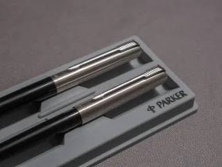 Set Parker 15 Pluma y Bolígrafo Negro
