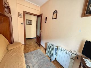 Piso en venta en Plaza España - Villa Pilar - Reyes Católicos - Vadillos en Burgos