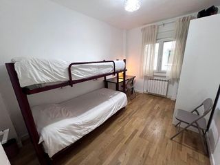 Piso en venta en La Magdalena - Versalles en Avilés