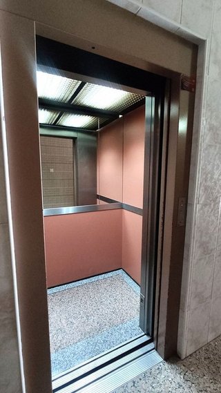 Piso en venta en La Magdalena - Versalles en Avilés
