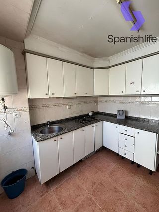Piso en venta en Virgen del Remedio en Alicante