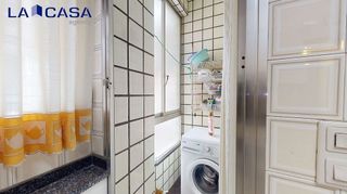 Piso en venta en San Pedro de Deusto-La Ribera en Bilbao