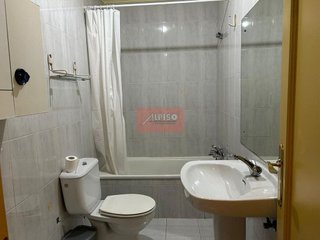 Piso en venta en Universidad en Ourense