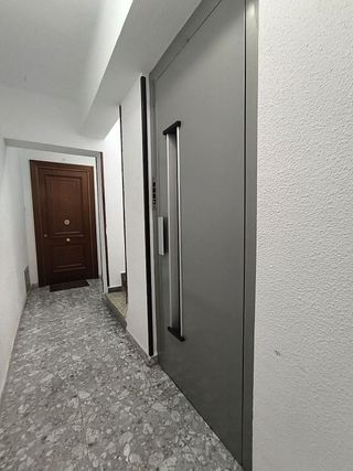 Piso en venta en San Luis en Almería
