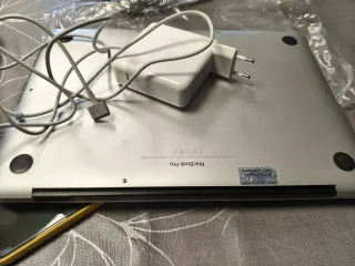 MacBook Pro Retina Gris Espacial