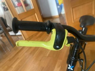 Bicicleta 16 BTWIN Negra y Amarilla