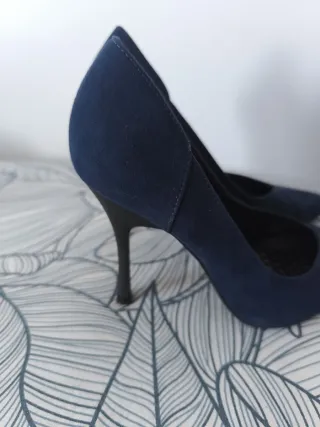 Zapatos de tacón azul