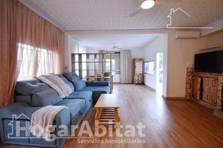 Chalet en venta en Plaça Eliptica-Republica Argentina-Germanies en Gandia