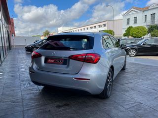 Mercedes-Benz Clase A 180d 2022