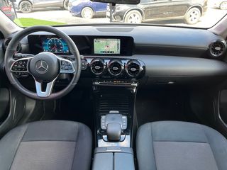 Mercedes-Benz Clase A 180d 2022