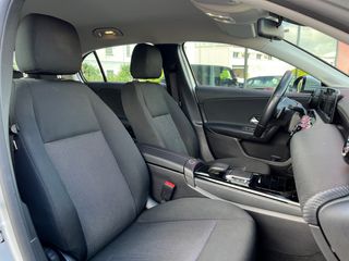 Mercedes-Benz Clase A 180d 2022
