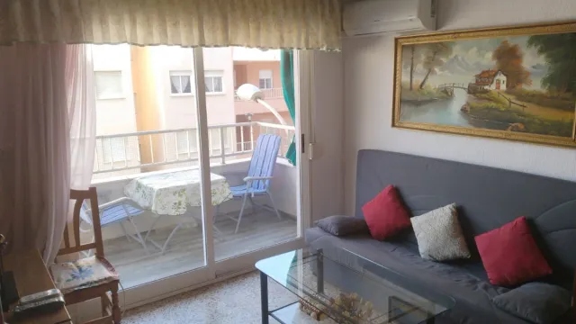 SE ALQUILA PISO EN LA PLAYA DE MIRAMAR ( VALENCIA