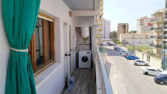 SE ALQUILA PISO EN LA PLAYA DE MIRAMAR ( VALENCIA